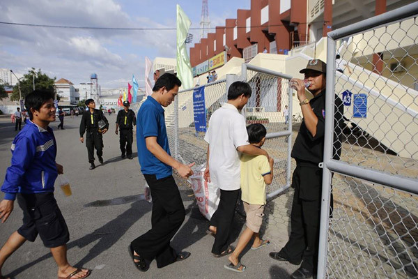 Anh Đức lập siêu phẩm, B.Bình Dương giành Siêu Cup ảnh 14