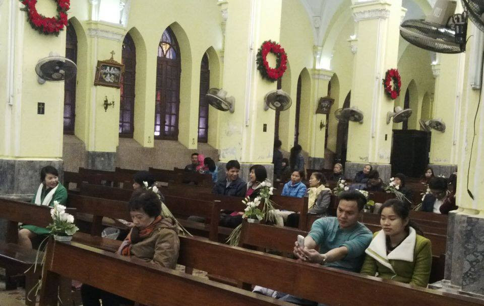 TƯỜNG THUẬT: Giới trẻ tưng bừng đón Giáng sinh ảnh 89