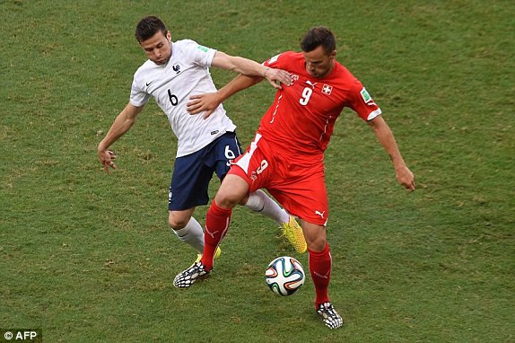 Thụy Sĩ-Pháp (2-5): Thắng tưng bừng, “Gà trống” chạm tay vào vé ảnh 4