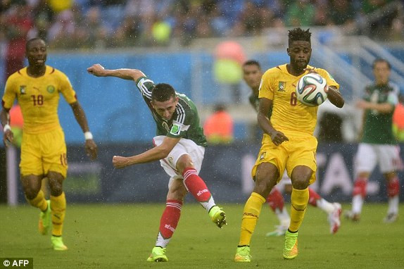 Mexico-Cameroon (1-0): Bắn hạ Sư tử trong mưa ảnh 6
