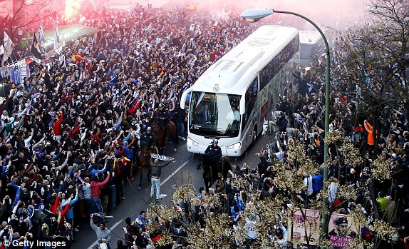 Real-Barca (3-4): Lịch sử gọi tên Messi ảnh 2