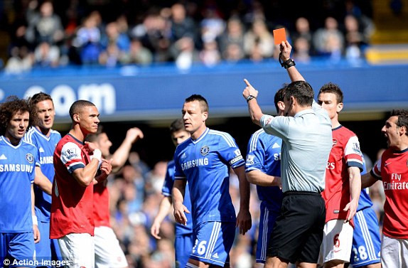 'Món quà' tủi hổ cho Wenger ảnh 5