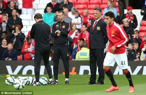 M.U-Swansea (1-2): Van Gaal nếm trái đắng ngày khai mạc ảnh 11