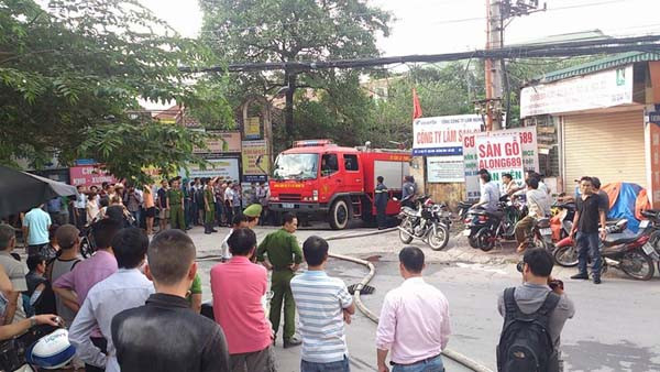 Cháy lớn ở phố Đại Từ, hai nhà xưởng chìm trong lửa khói ảnh 12