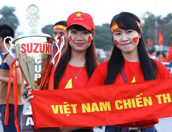 Việt Nam vs Lào (3-0): Mở toang cửa bán kết ảnh 11