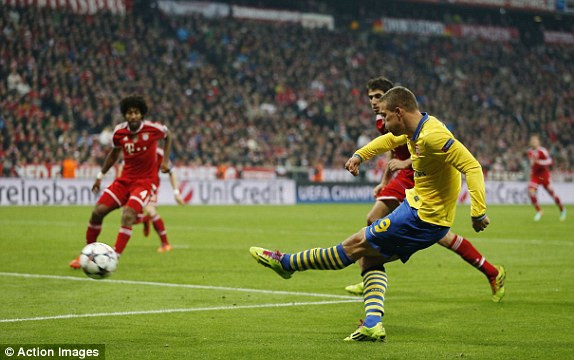 Bayern - Arsenal (1-1): Vỡ mộng ở 'hang hùm' ảnh 1