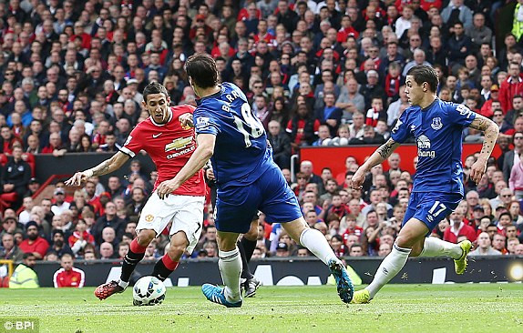 Falcao 'mở tài khoản', M.U hạ Everton ảnh 7