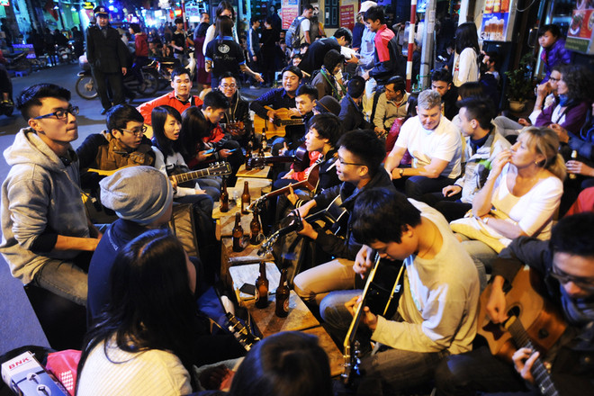 Rực sáng pháo hoa chào mừng năm mới 2015 ảnh 11