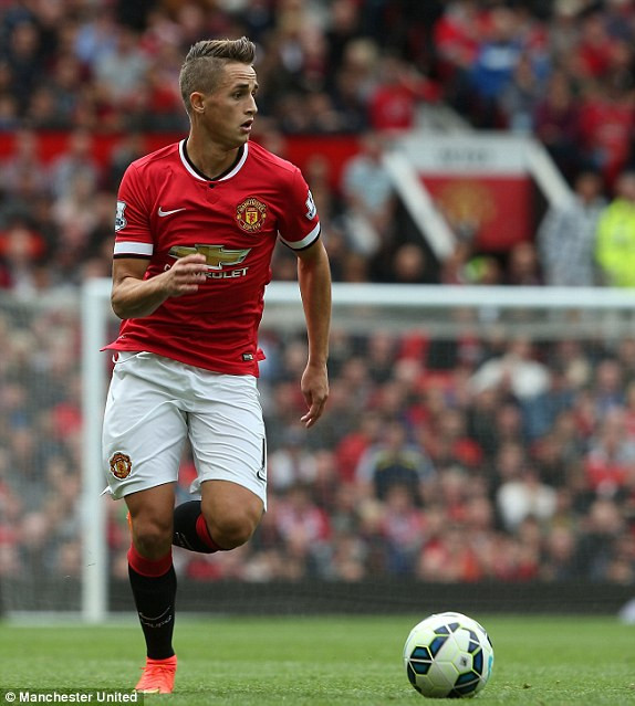 M.U-Swansea (1-2): Van Gaal nếm trái đắng ngày khai mạc ảnh 2