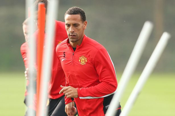 Bayern - M.U (3-1): Hoa hồng trên nấm mộ ảnh 17