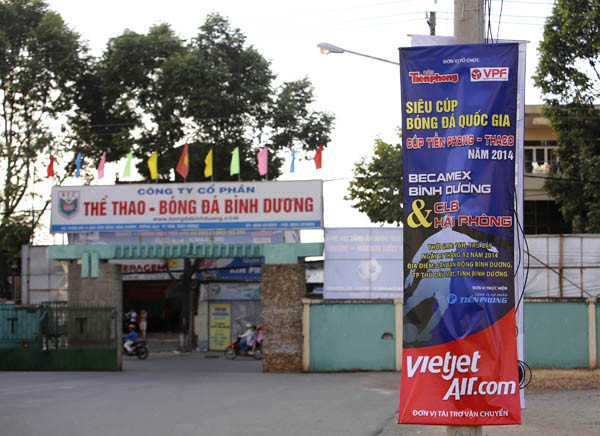 Anh Đức lập siêu phẩm, B.Bình Dương giành Siêu Cup ảnh 20