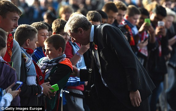 Man City-M.U (1-0): Quỷ đỏ ôm hận vì tội đồ Smalling ảnh 5