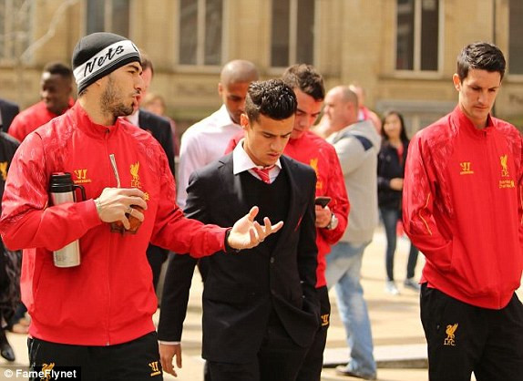 Hạ màn Premier League: Man City xứng danh tân vương ảnh 13