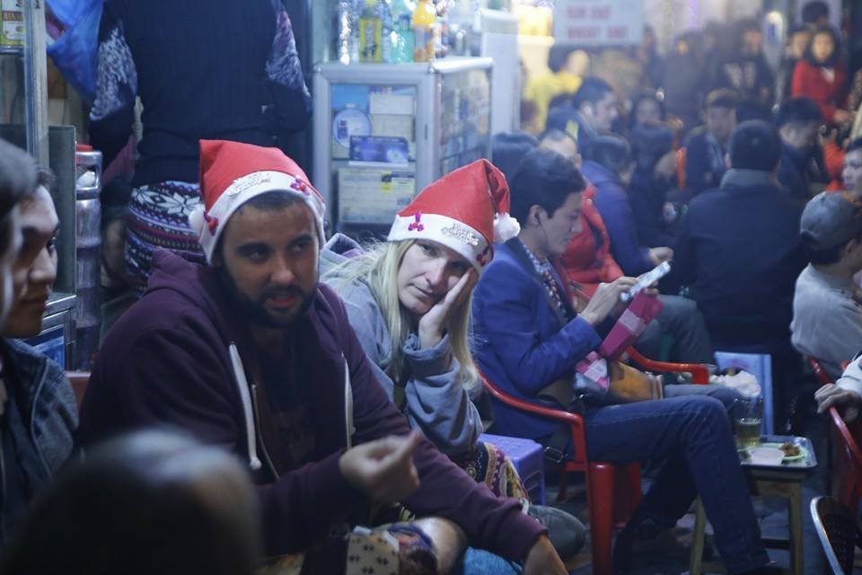 TƯỜNG THUẬT: Giới trẻ tưng bừng đón Giáng sinh ảnh 31