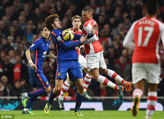 Arsenal vs M.U (1-2): 'Đỏ' như... Quỷ đỏ ảnh 8