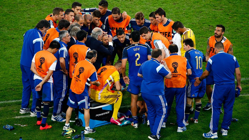 Götze thăng hoa, tuyển Đức lần thứ 4 lên đỉnh thế giới ảnh 4