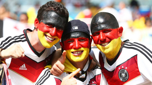 Pháp – Đức (0-1): Gà mà không gáy thì... về ảnh 21