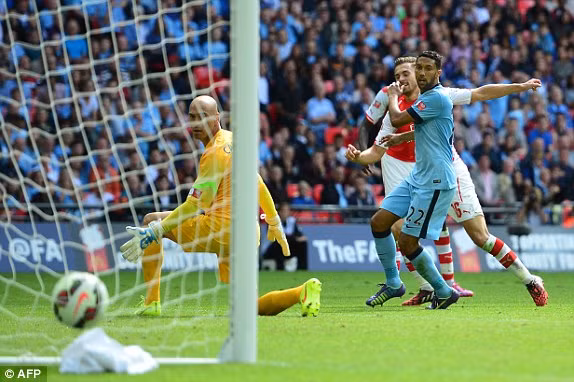Vùi dập Man City dưới họng pháo, Arsenal giành Siêu cup ảnh 7