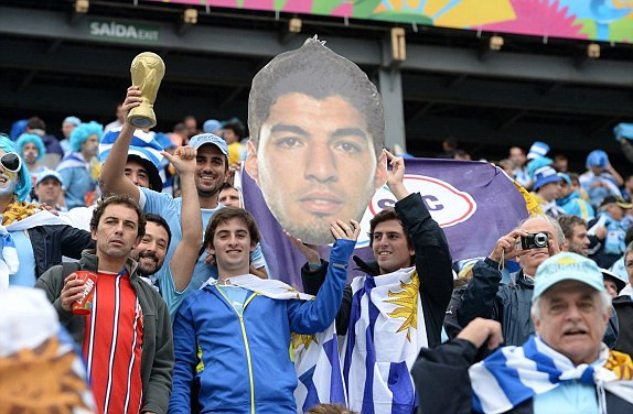 Uruguay-Anh (2-1): Luis Suarez trở thành 'tử thần' của Tam Sư ảnh 14