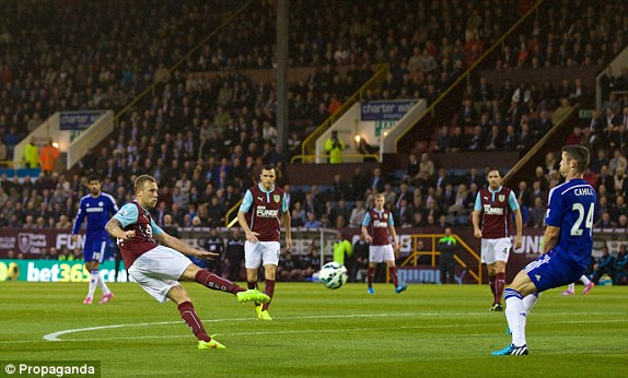 Burnley-Chelsea (1-3): The Blues khởi đầu suôn sẻ ảnh 10