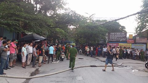 Cháy lớn ở phố Đại Từ, hai nhà xưởng chìm trong lửa khói ảnh 13