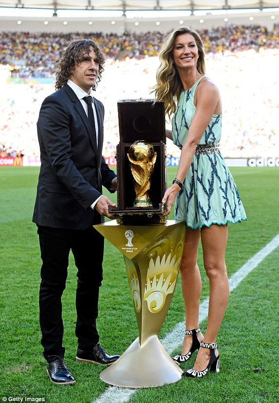 Götze thăng hoa, tuyển Đức lần thứ 4 lên đỉnh thế giới ảnh 20