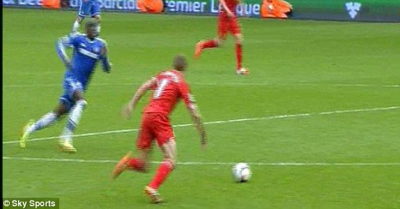 Liverpool-Chelsea (0-2): 'Cáo già' như Mourinho ảnh 7