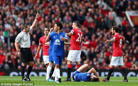 Falcao 'mở tài khoản', M.U hạ Everton ảnh 11