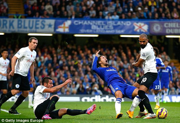 Chelsea vs QPR (2-1): The Blues lập kỷ lục ảnh 3