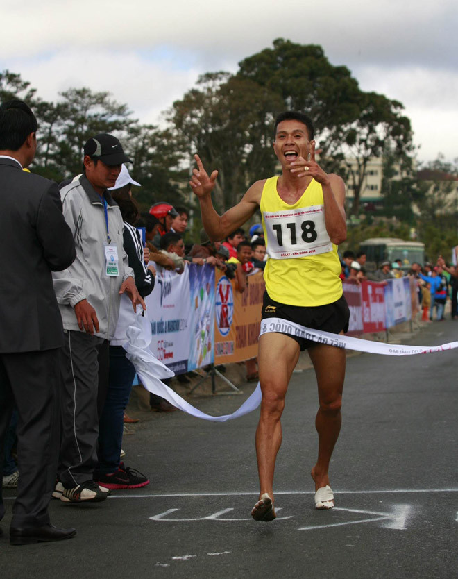 Giải Việt dã và marathon báo Tiền Phong: Tranh tài đỉnh cao ảnh 22