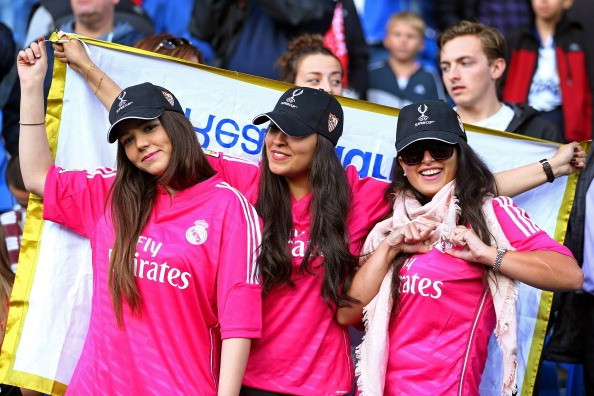 Ronaldo lập cú đúp, Real hả hê ôm Siêu Cup ảnh 4