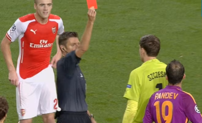 Arsenal vs Galatasaray (4-1): 'Cỗ pháo' Welbeck gầm vang ảnh 6