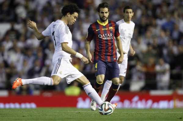 Real lên ngôi với 'siêu phẩm' Bale ảnh 6