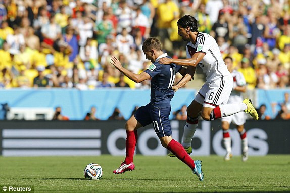 Pháp – Đức (0-1): Gà mà không gáy thì... về ảnh 5