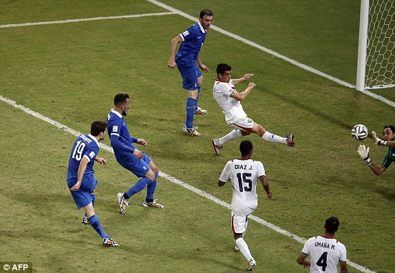 Hạ Hy Lạp ở cuộc 'đấu súng', Costa Rica viết tiếp chuyện cổ tích ảnh 3