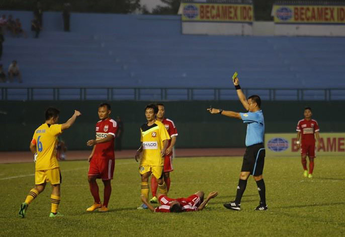 Anh Đức lập siêu phẩm, B.Bình Dương giành Siêu Cup ảnh 3