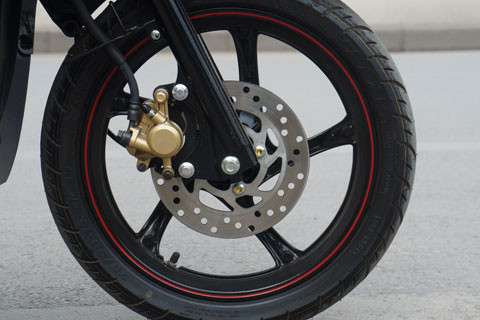 Phanh đĩa phía trước. Phanh đĩa phía trước