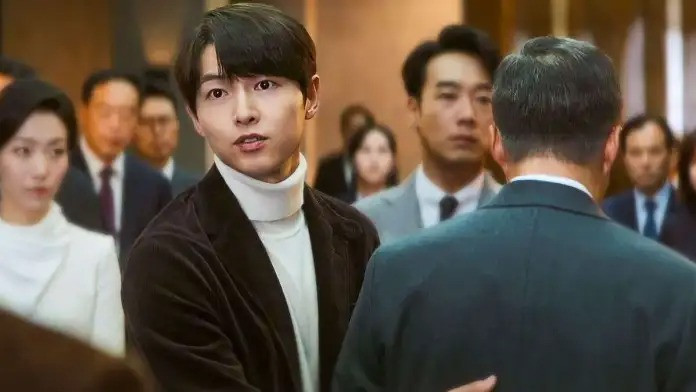 Song Joong Ki vào vai người đàn ông bị sát hại tái sinh trong thân xác cháu trai nhà tài phiệt. Ảnh: Reborn Rich.