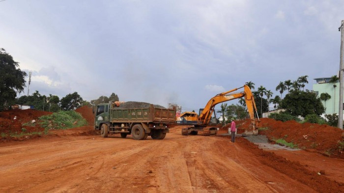 Một số dự án giao thông do địa phương làm chủ đầu tư đang gặp khó khăn lớn trong thi công do công tác GPMB chưa hoàn thiện - Ảnh minh họa.
