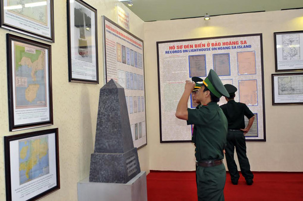 Khai mạc triển lãm Hoàng Sa, Trường Sa ở Gia Lai ảnh 2
