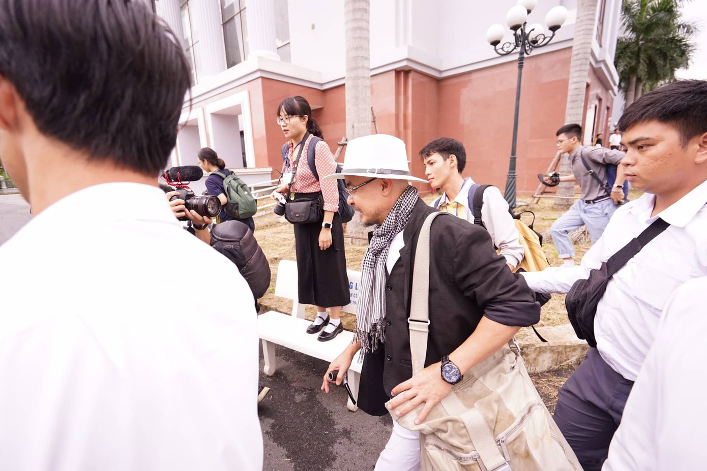 Bất ngờ xử kín vụ ly hôn vợ chồng ‘vua cà phê’ Trung Nguyên ảnh 4