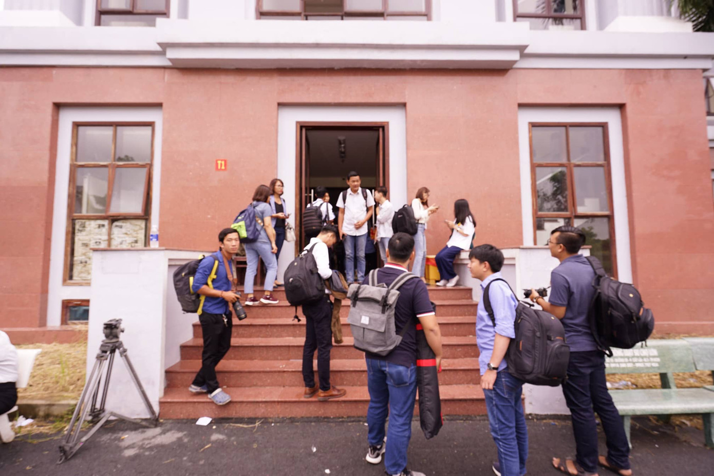 Bất ngờ xử kín vụ ly hôn vợ chồng ‘vua cà phê’ Trung Nguyên ảnh 1