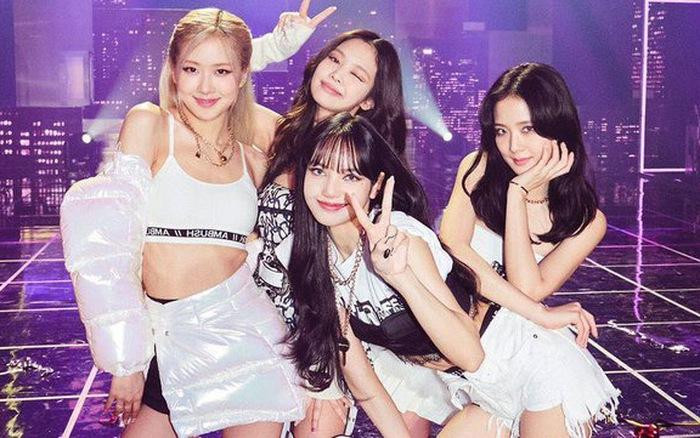 Dân mạng chúc Rosé sớm bình phục và các thành viên còn lại không bị nhiễm bệnh.