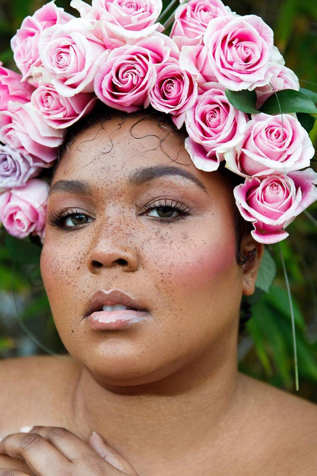 Lizzo chứng minh cho cả thế giới thấy phụ nữ dù ở bất cứ kích cỡ, hình dáng nào đều có thể tự tin khoe vẻ đẹp của mình.