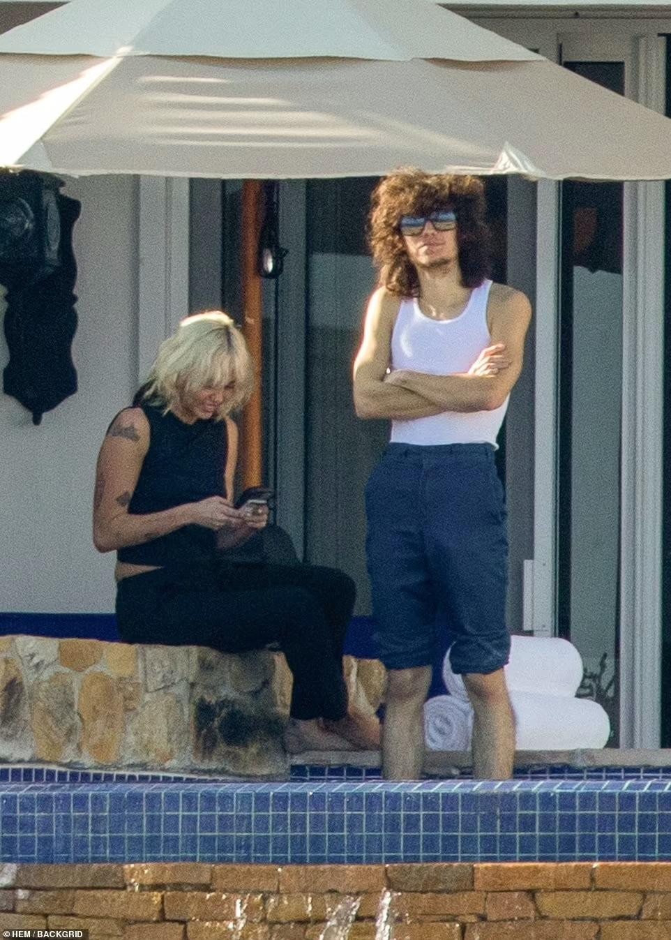 Maxx Morando là tay trống của nhóm Lily. Anh từng hoạt động cùng nhóm The Regrettes từ năm 2015 đến 2018. Album đáng chú ý của nhóm là Feel Your Feelings Fool!