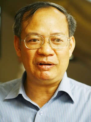 Tiến sĩ Đinh Xuân Thảo