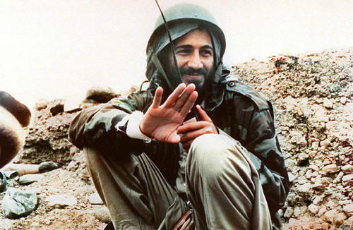 1989: Osama bin Laden tại Afghanistan để tham gia chiến dịch chống Liên Xô