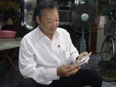 Nghệ sĩ Văn Tân ngoài đời