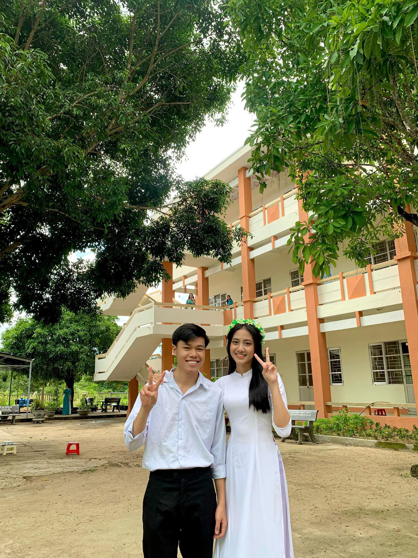 Ngay từ thời phổ thông, Trúc Linh sở hữu chiều cao nổi bật so với bạn bè cùng trang lứa.