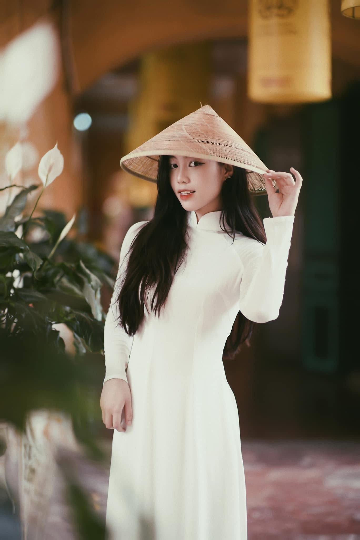 Trần Ngọc Châu Anh cho rằng việc trở thành Á hậu 1 là may mắn, cũng là dấu mốc đặc biệt với một thiếu úy quân nhân. Cô khẳng định khi bước vào nhiệm kỳ Á hậu sẽ phát huy truyền thống cống hiến tài năng, xứng đáng là bộ đội cụ Hồ.